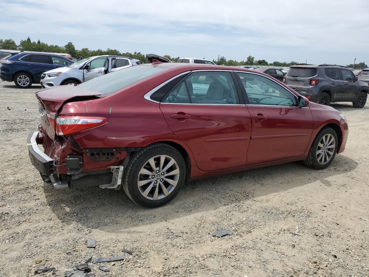 4T1BF1FK9GU582409 2016 Toyota Camry Le