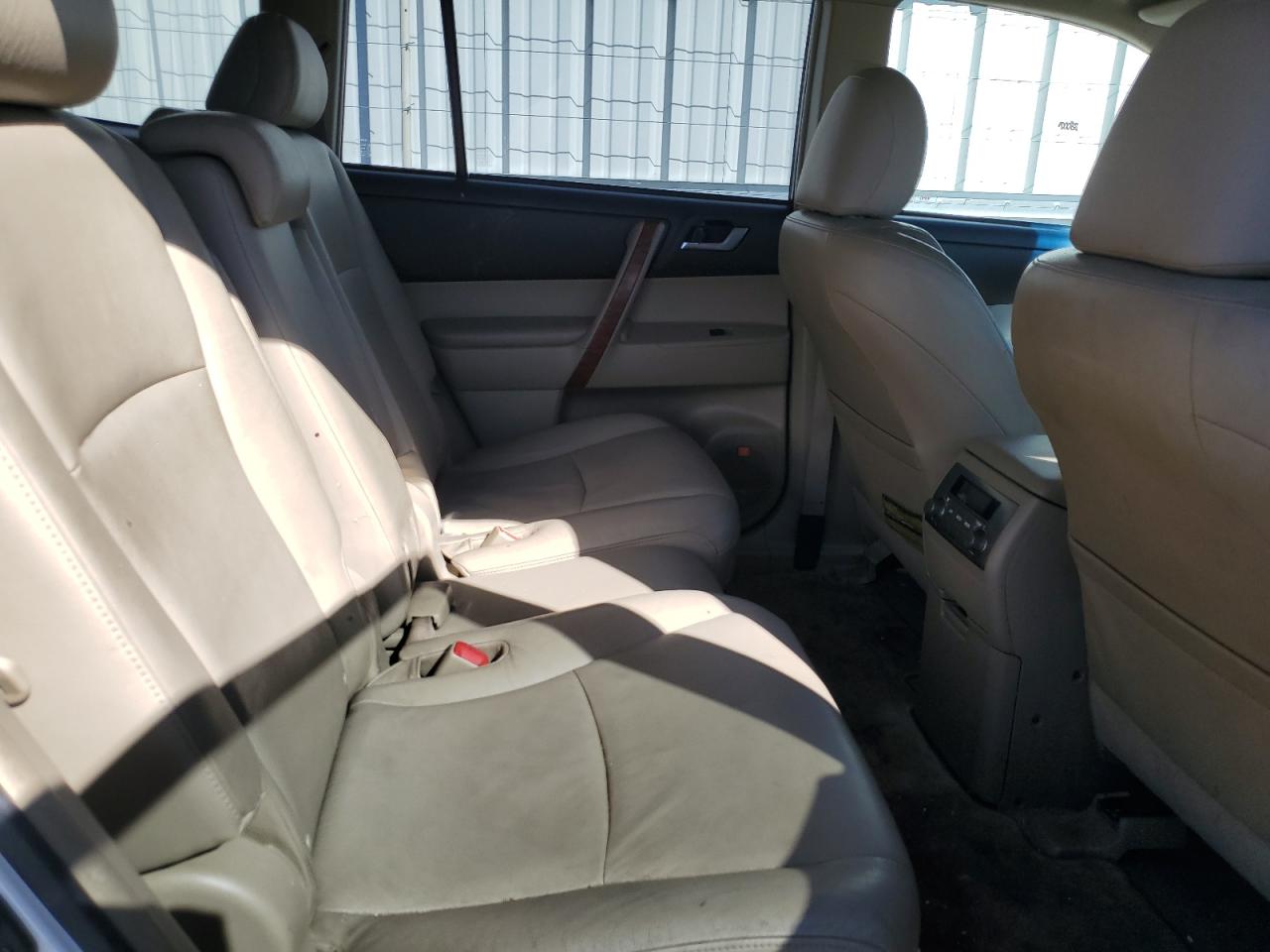 JTEES42A682035134 2008 Toyota Highlander Limited