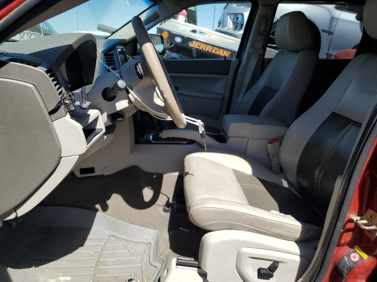 1J8HR58N65C613857 2005 Jeep Grand Cherokee Limited