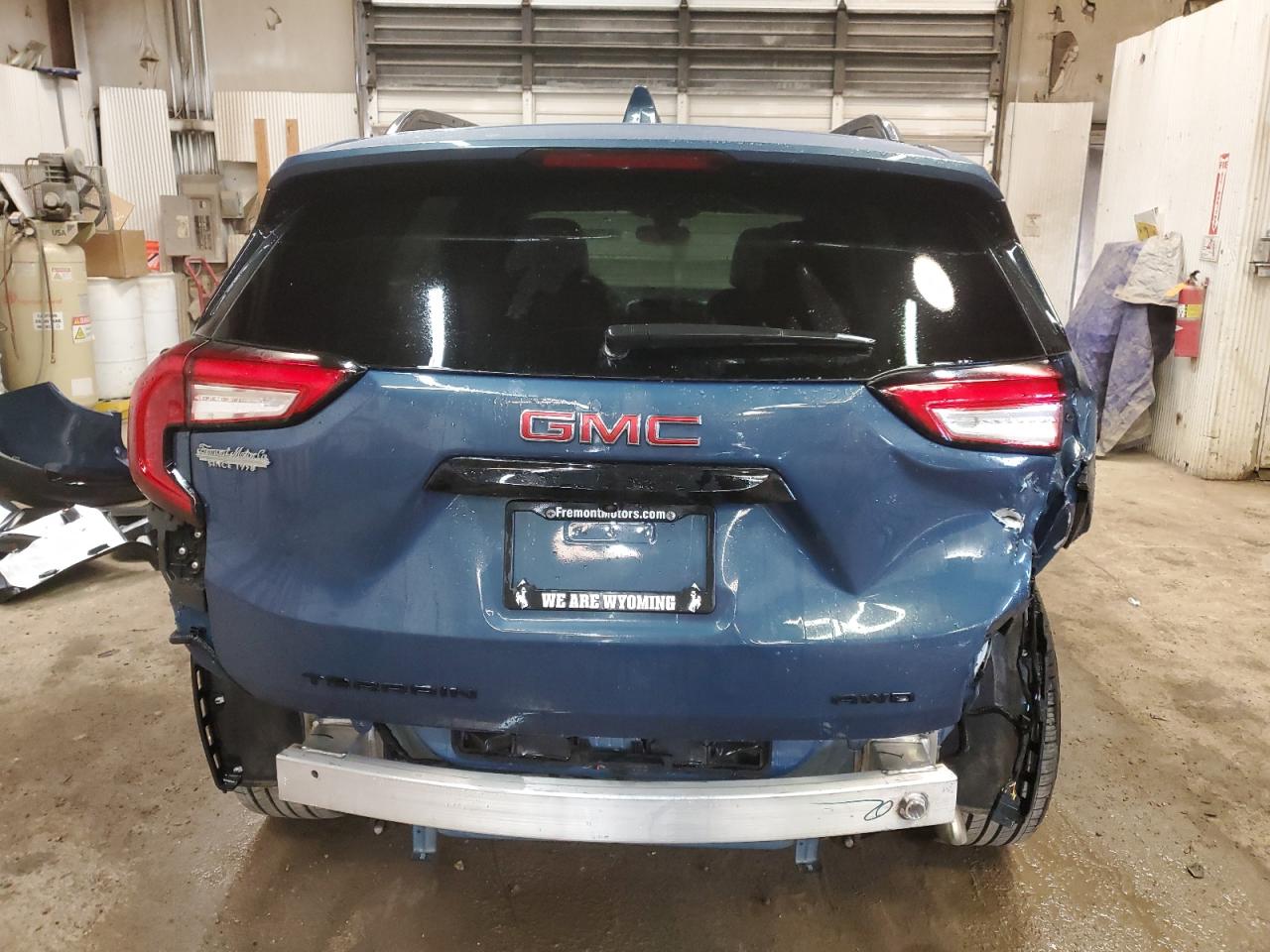 3GKALVEG3RL220235 2024 GMC Terrain Slt