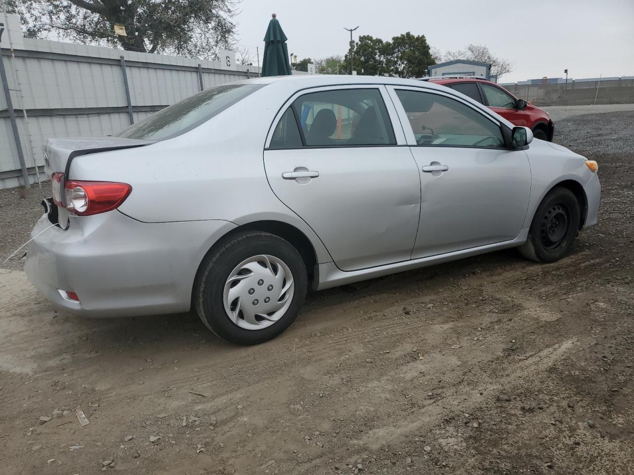 JTDBU4EE2DJ115059 2013 Toyota Corolla Base