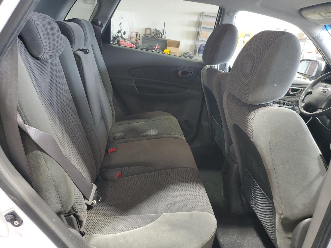 KM8JN12D68U814438 2008 Hyundai Tucson Se