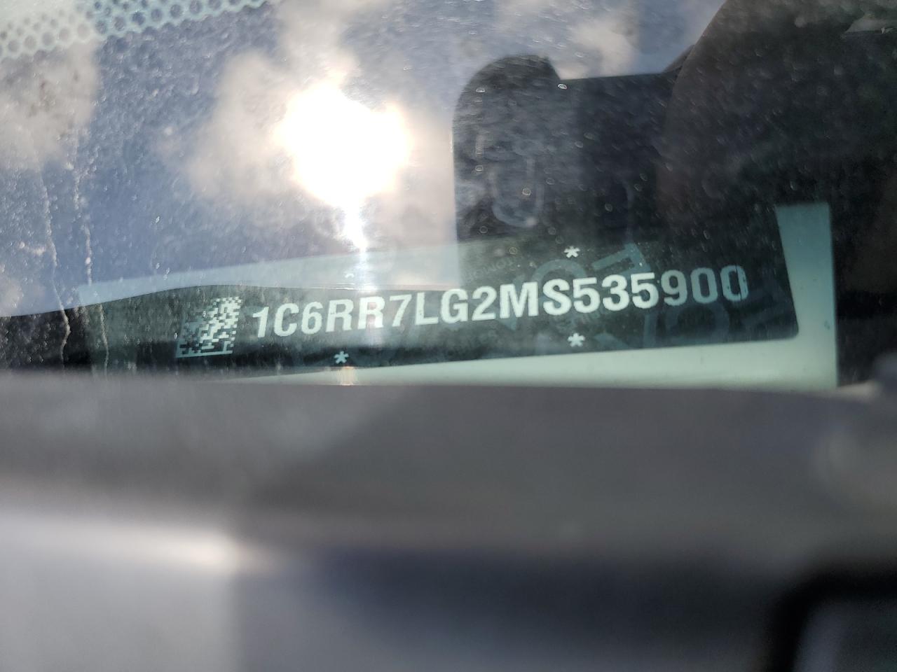 1C6RR7LG2MS535900 2021 Ram 1500 Classic Slt