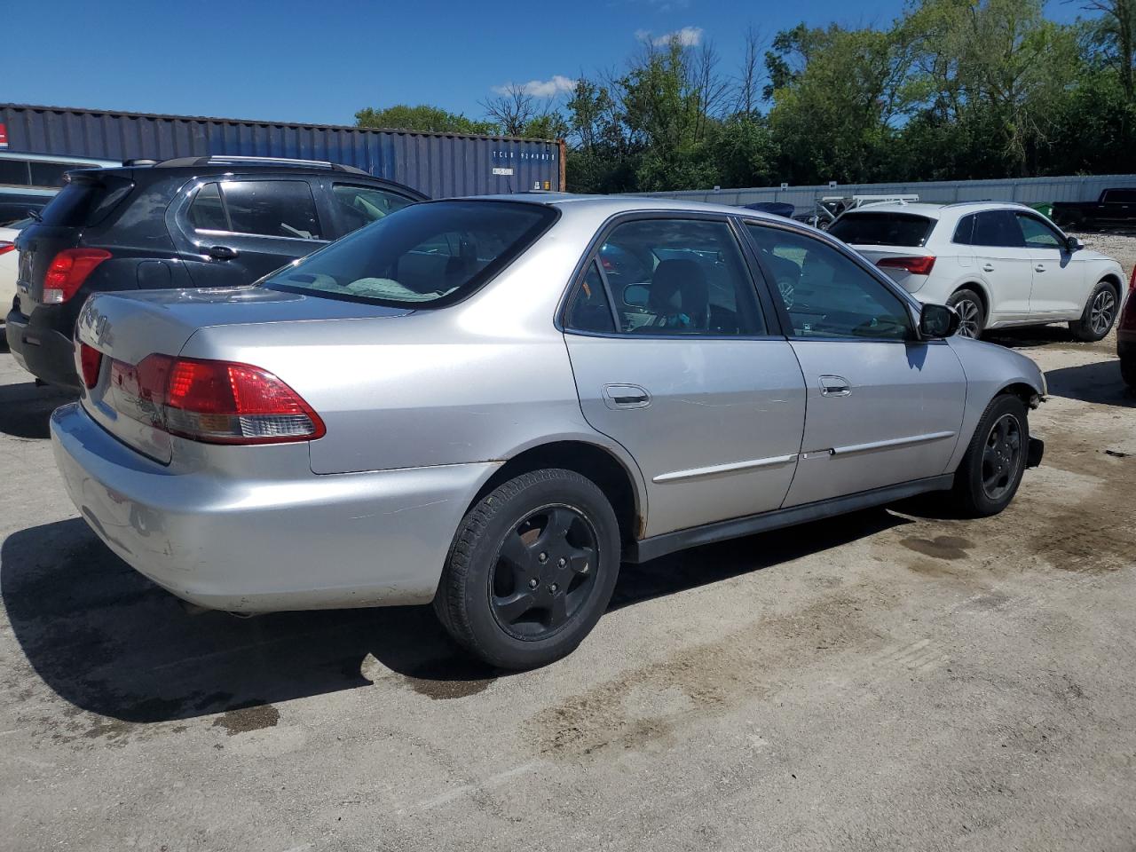 3HGCG66581G704346 2001 Honda Accord Lx