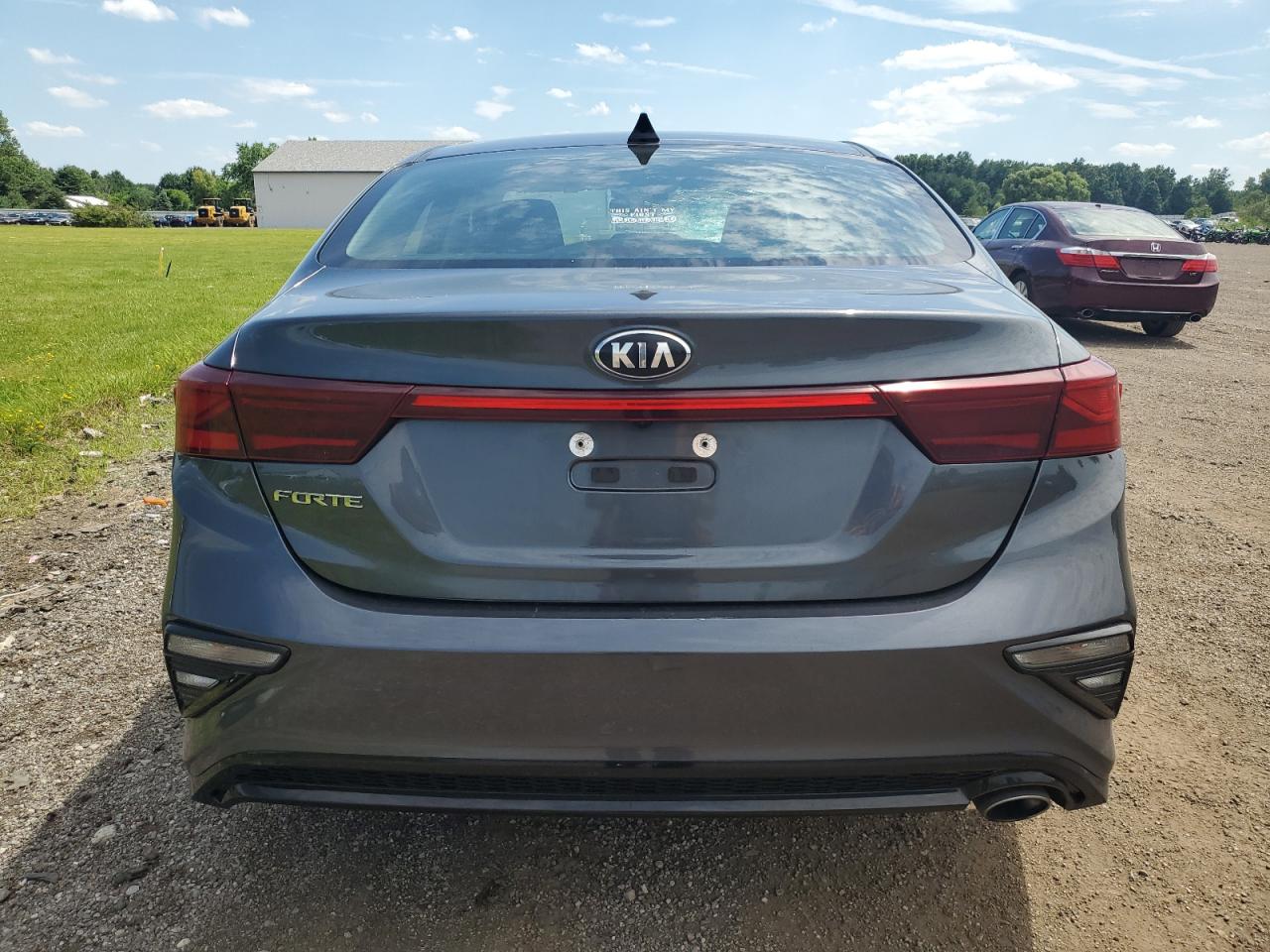 3KPF24AD6ME388099 2021 Kia Forte Fe