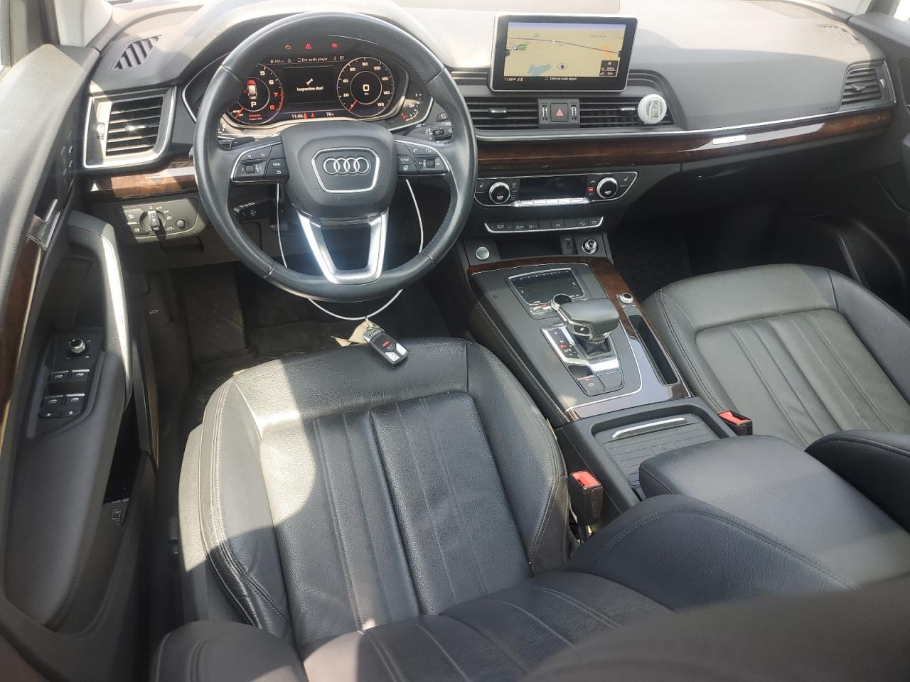 WA1BNAFY1K2101269 2019 Audi Q5 Premium Plus