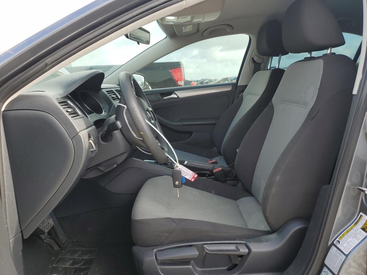 3VW2B7AJ1HM229134 2017 Volkswagen Jetta S