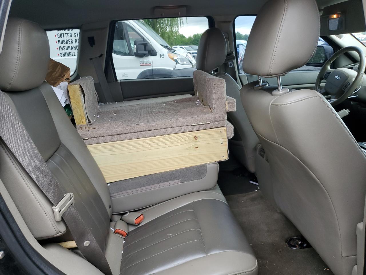 1J4GR48K86C243011 2006 Jeep Grand Cherokee Laredo