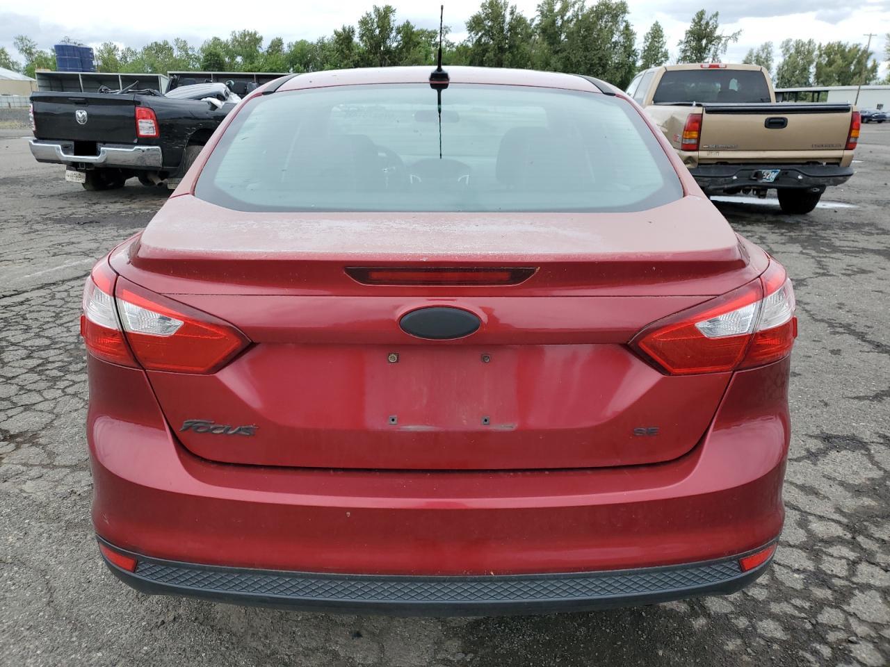 1FADP3F22EL112415 2014 Ford Focus Se