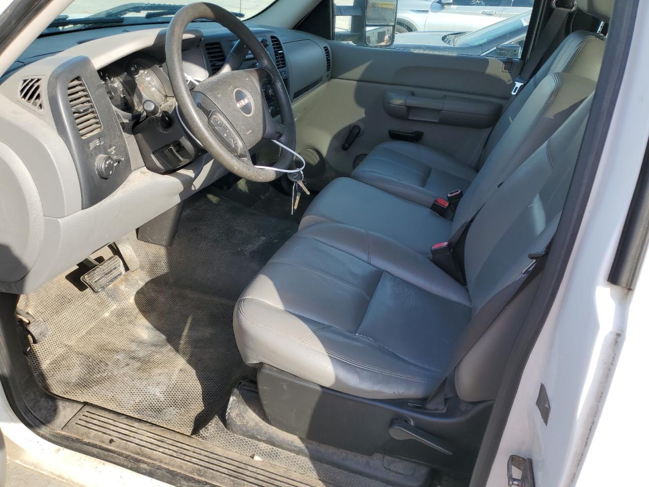 1GTEC14C09Z119215 2009 GMC Sierra C1500