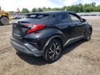 TOYOTA C-HR XLE снимка