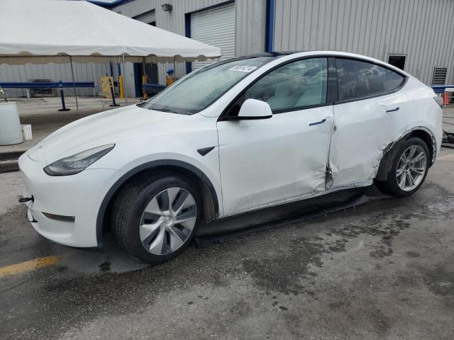 5YJYGDEE7LF049700 Tesla Model Y 