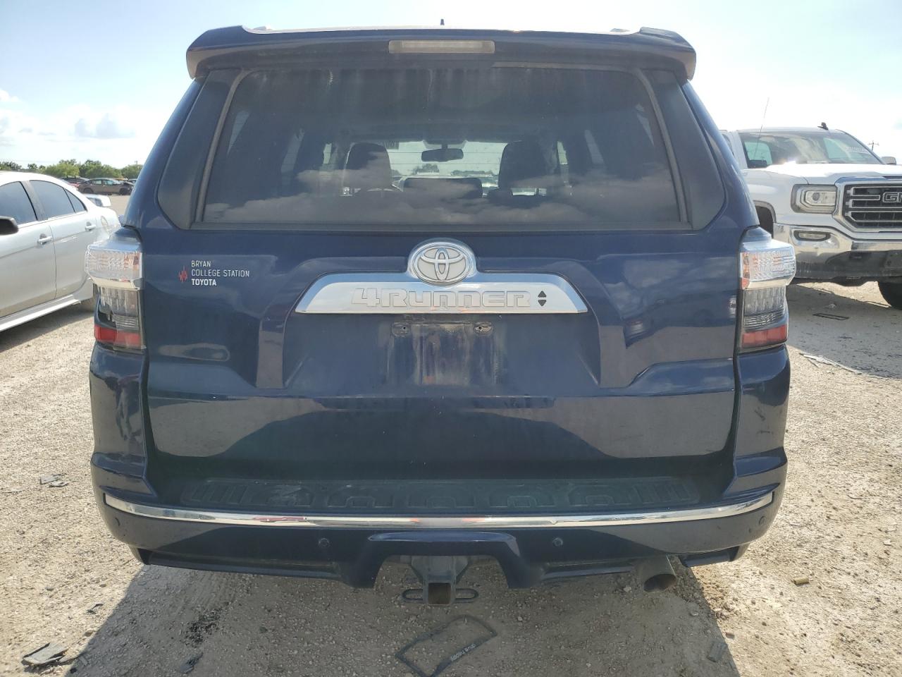 JTEBU5JR9K5708353 2019 Toyota 4Runner Sr5