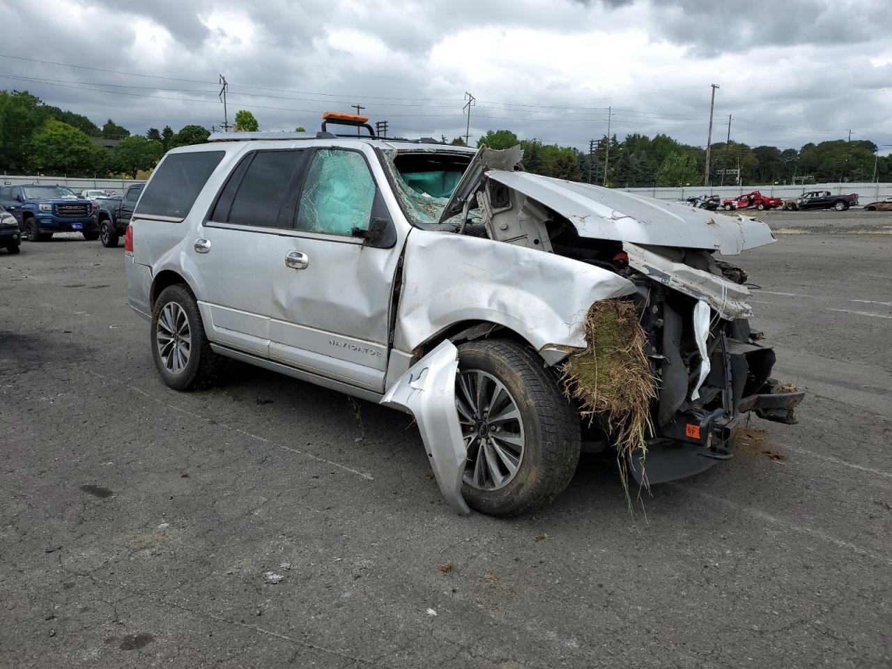 2016 Lincoln Navigator Select vin: 5LMJJ2JT6GEL01352