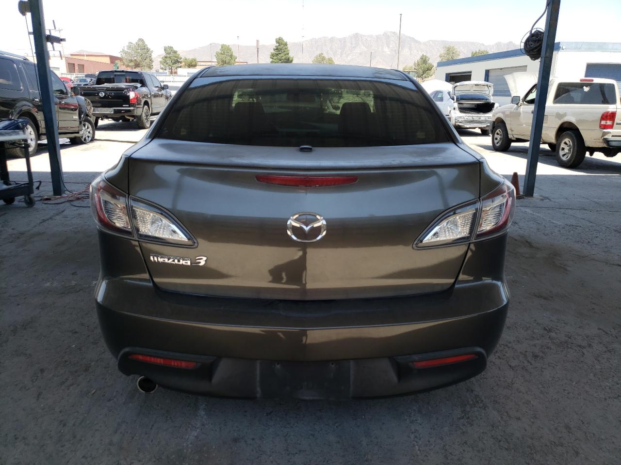 JM1BL1SF6A1320152 2010 Mazda 3 I