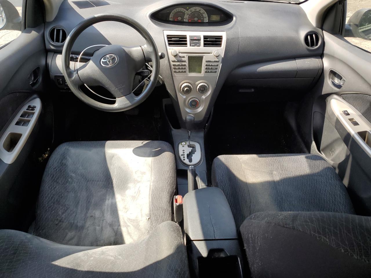 JTDBT923181257587 2008 Toyota Yaris