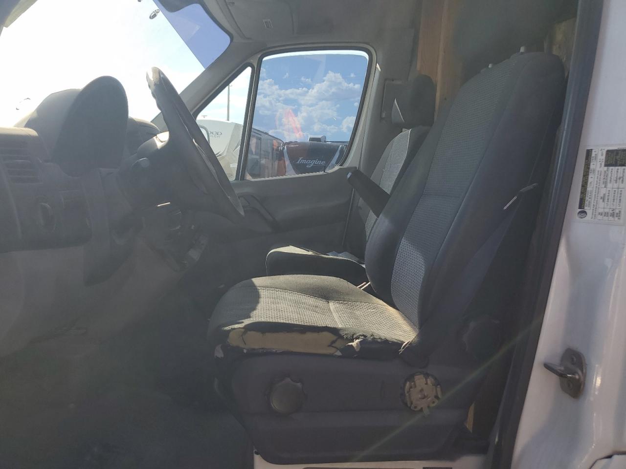 WD3PE8CC9B5557686 2011 Mercedes-Benz Sprinter 2500