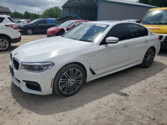 VIN WBAJA9C5XJB033930 2018 BMW 5 Series, 530E no.1