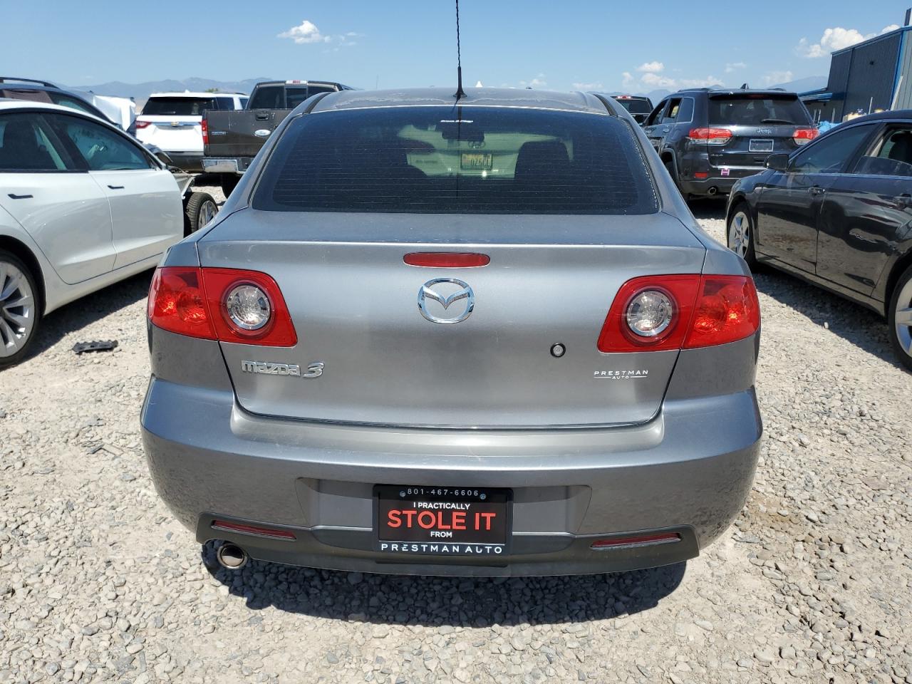 JM1BK32F261462889 2006 Mazda 3 I