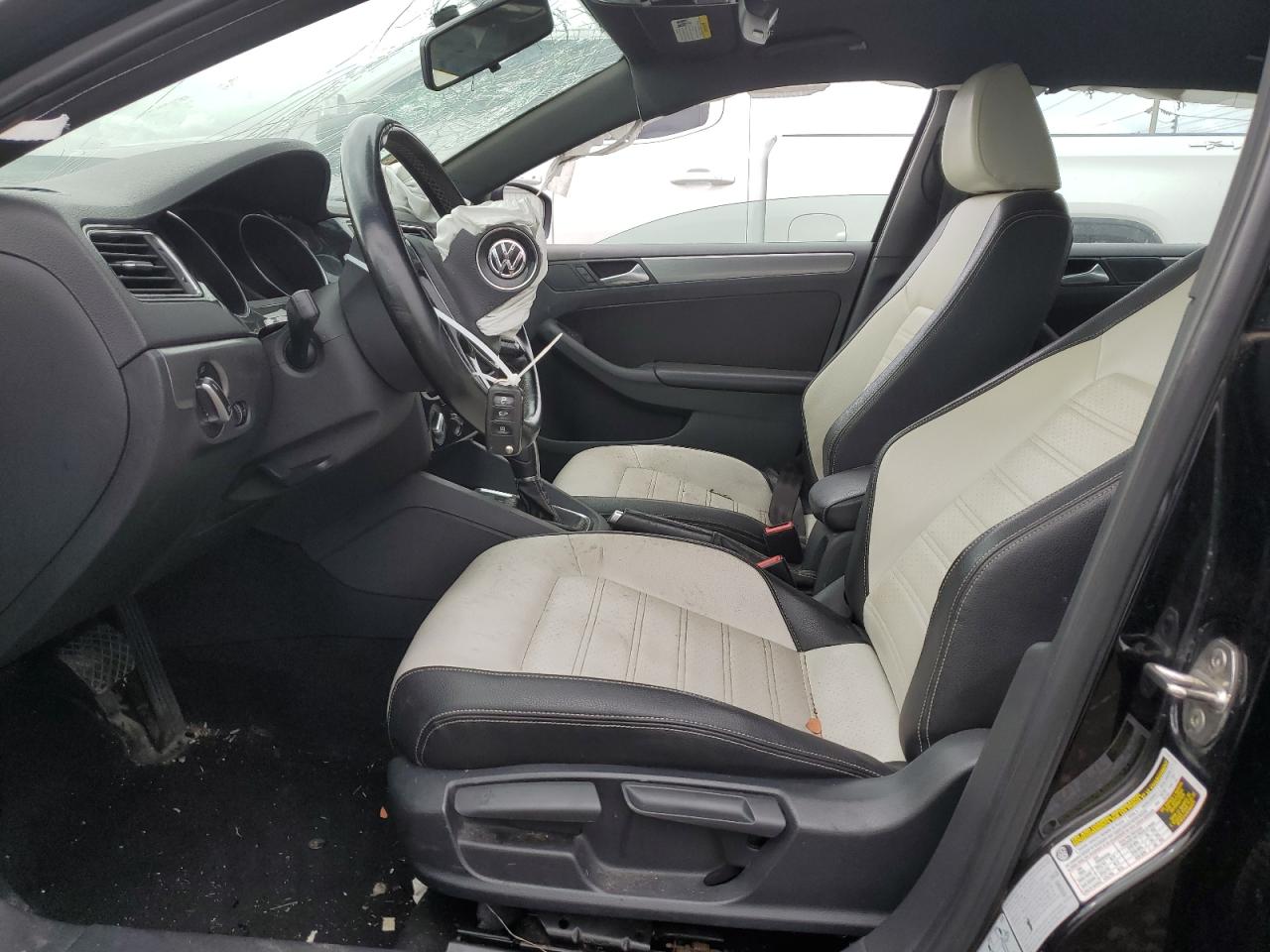 3VWD17AJ4GM270108 2016 Volkswagen Jetta Sport