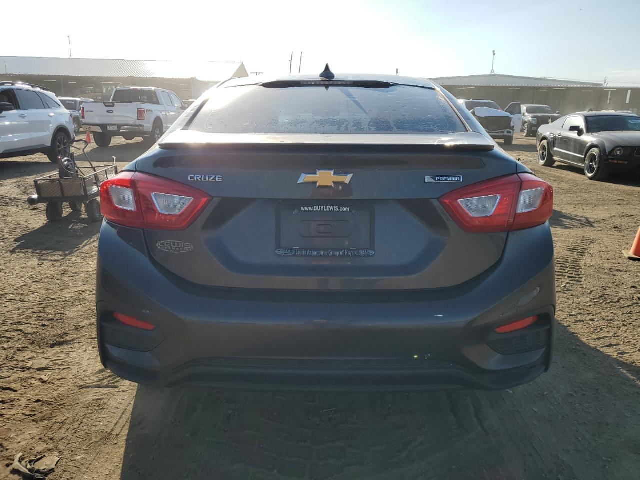 2017 Chevrolet Cruze Premier vin: 1G1BF5SM0H7143997