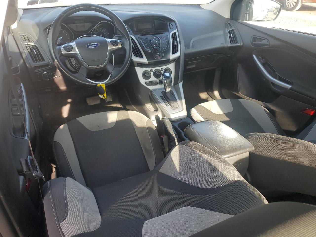 2012 Ford Focus Se vin: 1FAHP3F22CL327128