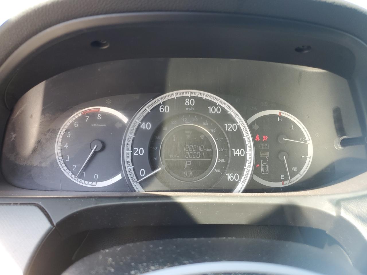 2013 Honda Accord Lx vin: 1HGCR2F30DA136761