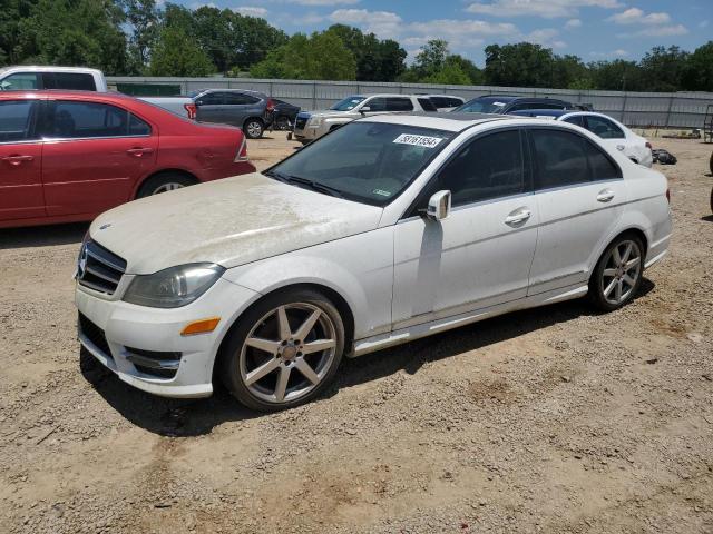 2014 Mercedes-Benz C 250 VIN: WDDGF4HB2ER312047 Lot: 58161554