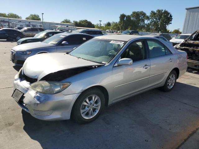 2005 Toyota Camry Le VIN: 4T1BF30K15U098381 Lot: 57350734