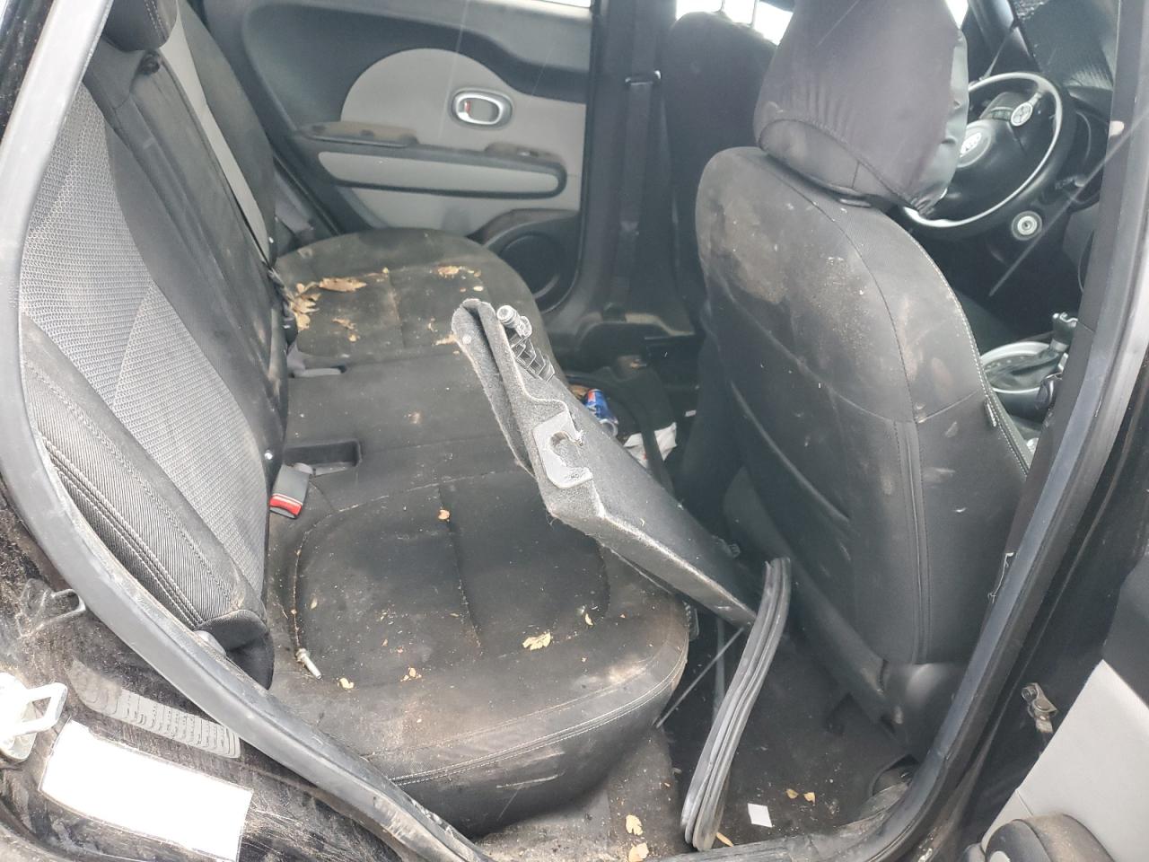 KNDJP3A53H7424206 2017 Kia Soul +