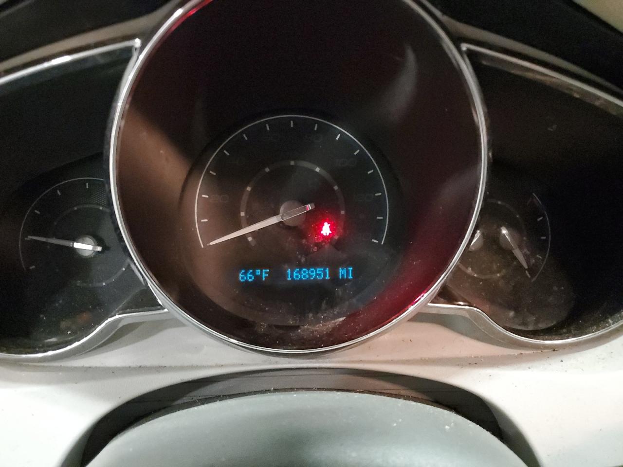 1G1ZC5E15BF152135 2011 Chevrolet Malibu 1Lt