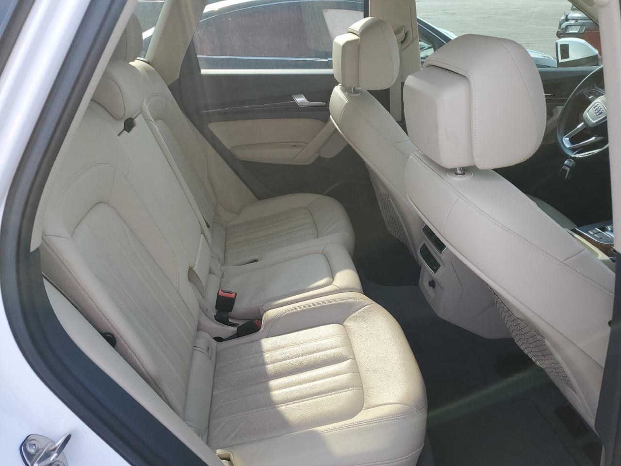 WA1BNAFY1J2096783 2018 Audi Q5 Premium Plus