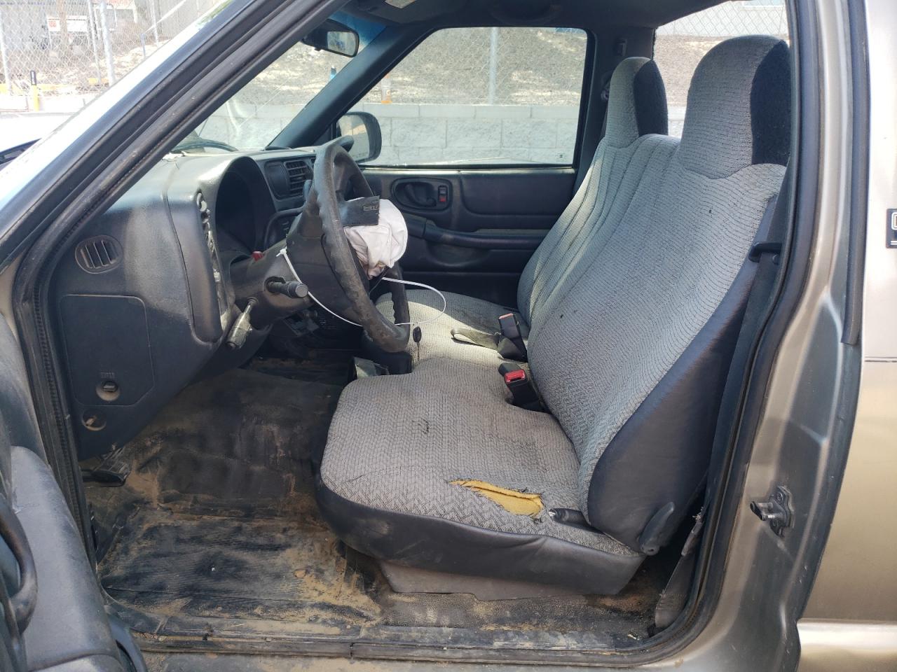 1GTCS145128135270 2002 GMC Sonoma