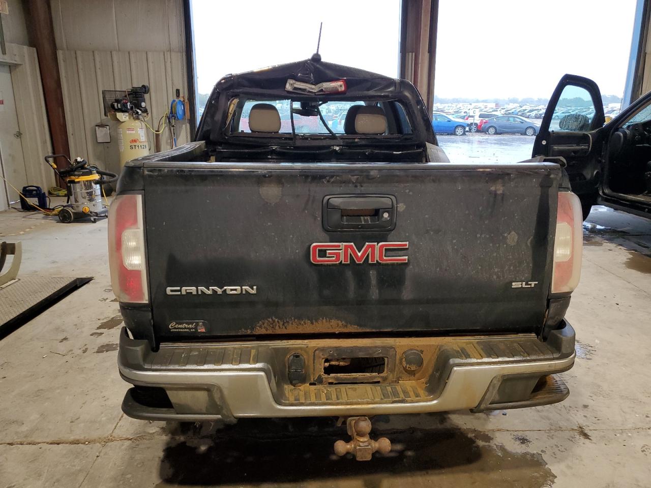 1GTP6DE12J1129648 2018 GMC Canyon Slt