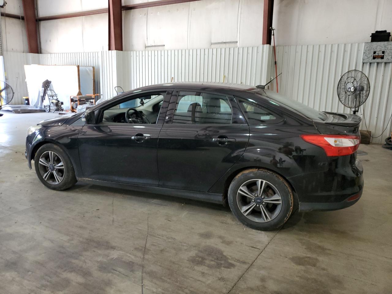 2014 Ford Focus Se vin: 1FADP3F27EL173002