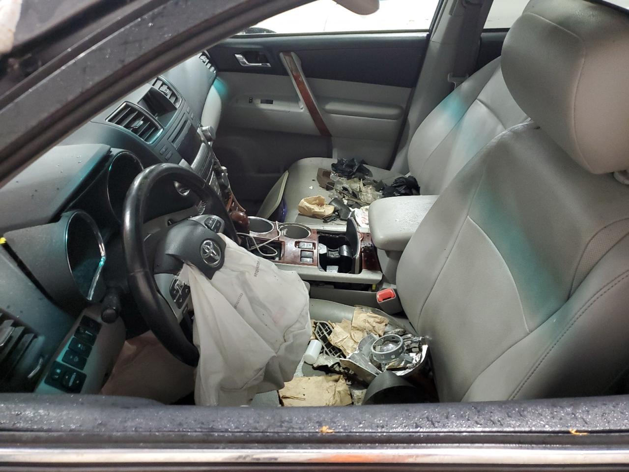 5TDDK3EH3CS107315 2012 Toyota Highlander Limited