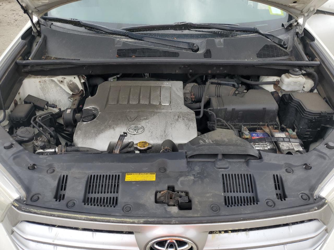 5TDBK3EH5CS104911 2012 Toyota Highlander Base