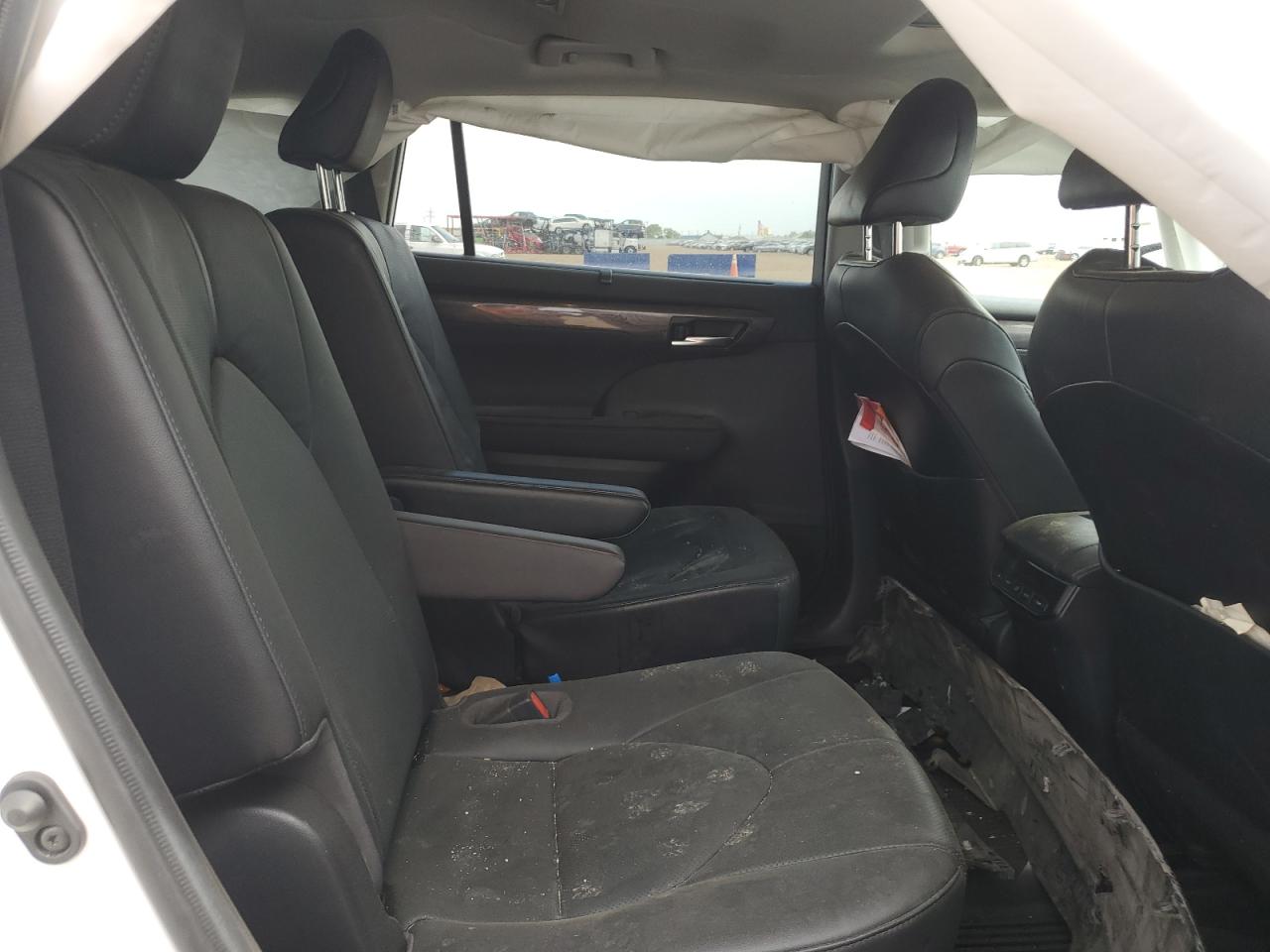 5TDDZRBH5MS536640 2021 Toyota Highlander Limited