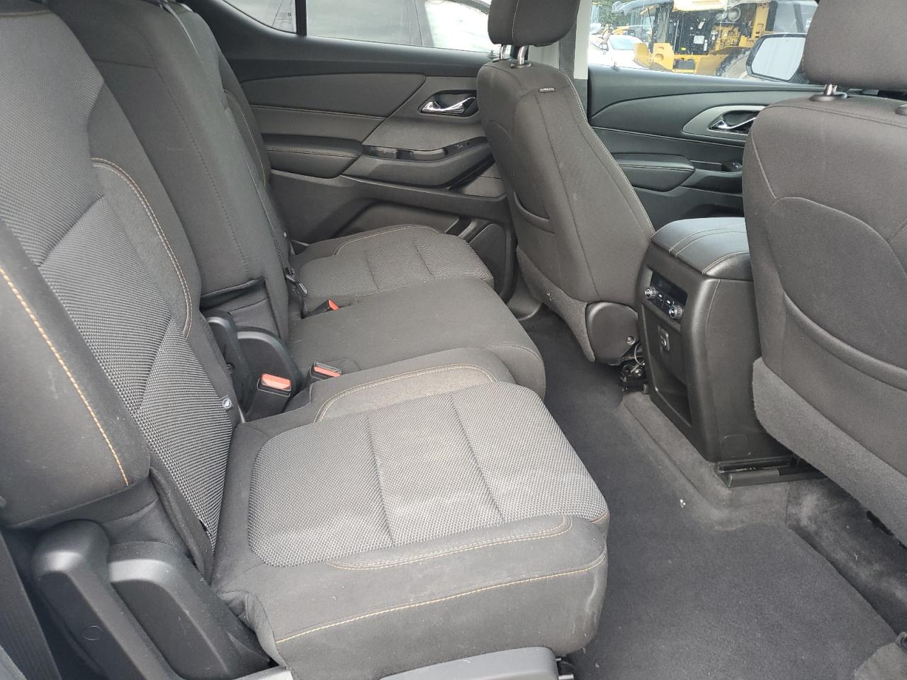 1GNERFKW3KJ133999 2019 Chevrolet Traverse Ls