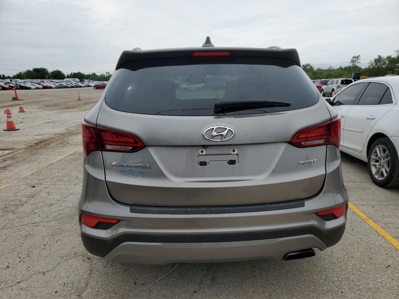 5NMZU3LB5JH081718 2018 Hyundai Santa Fe Sport