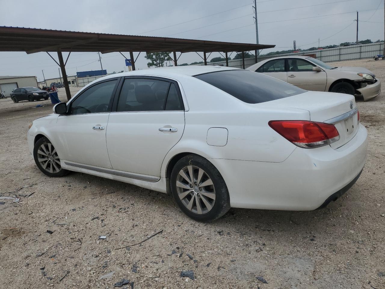 4T1BK3DB8BU385346 2011 Toyota Avalon Base