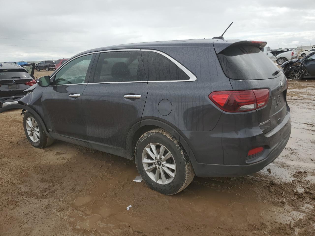 2019 Kia Sorento Lx vin: 5XYPGDA50KG482896