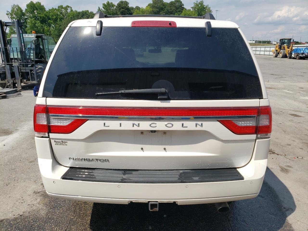 5LMJJ2JT8HEL08806 2017 Lincoln Navigator Select