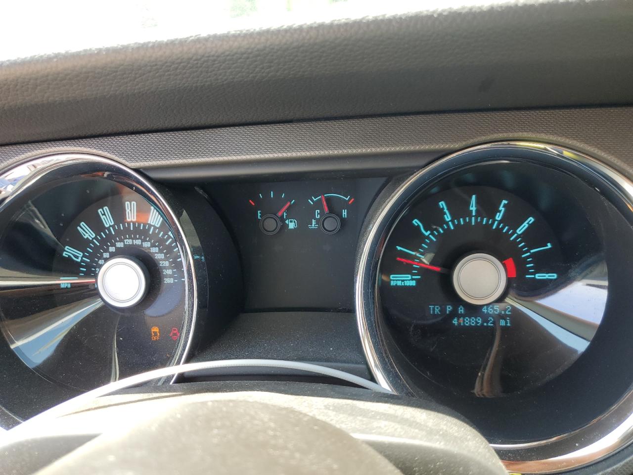 1ZVBP8AM6B5151173 2011 Ford Mustang