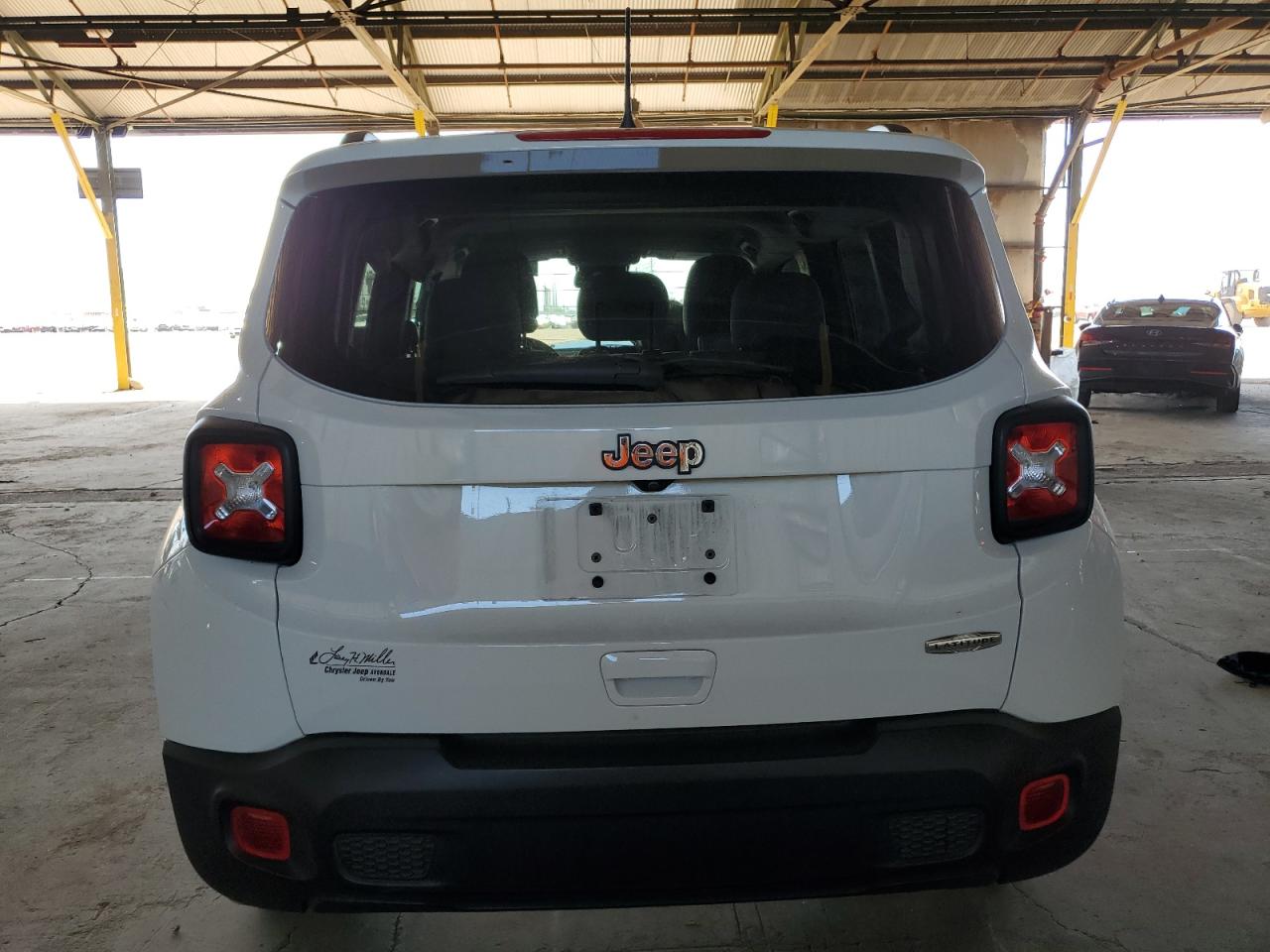 ZACNJABB8LPL10397 2020 Jeep Renegade Latitude