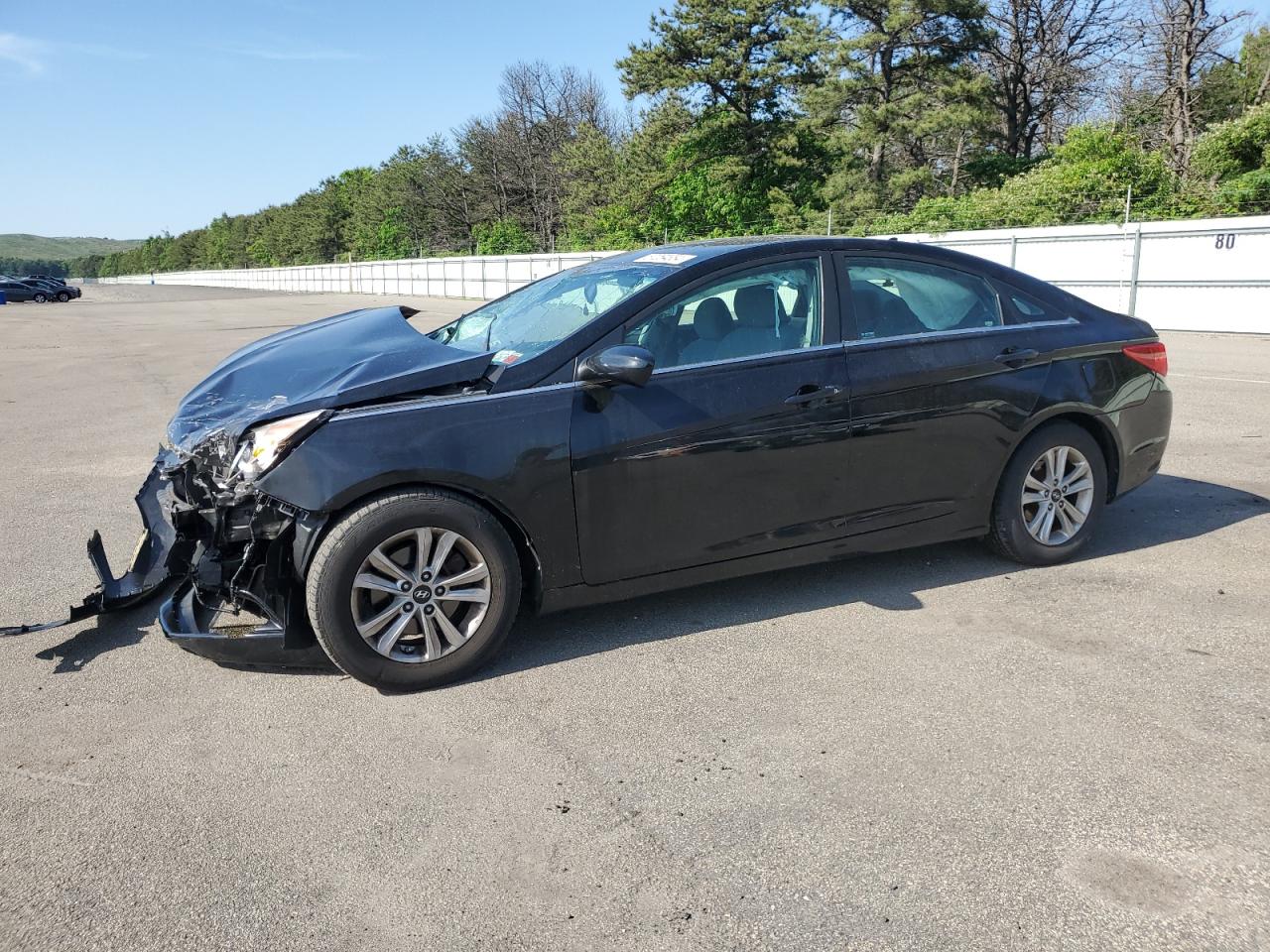 5NPEB4AC8BH202302 2011 Hyundai Sonata Gls