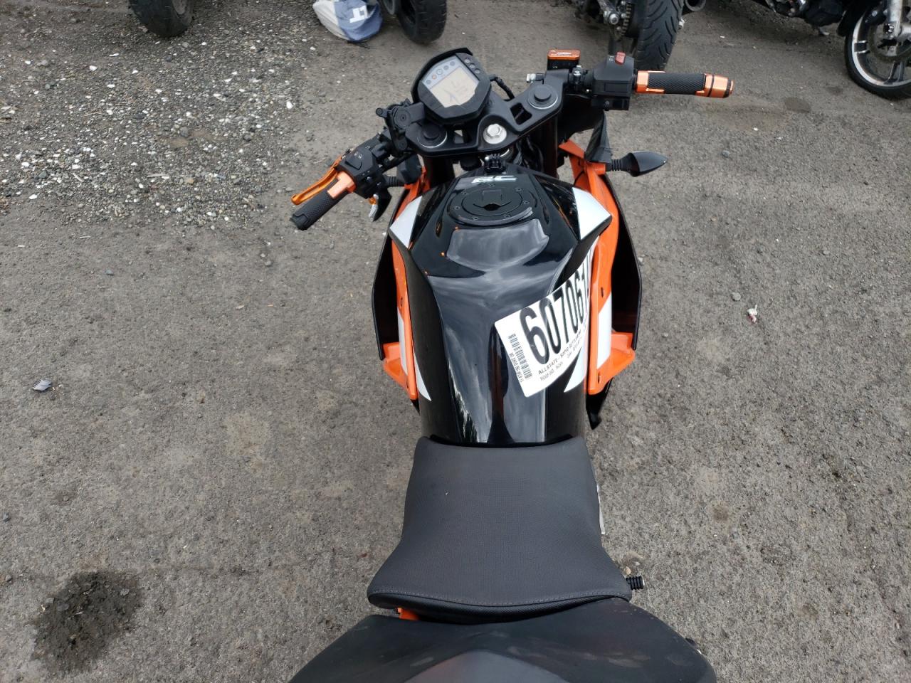 MD2JYJ408HC273494 2017 Ktm 390 Duke