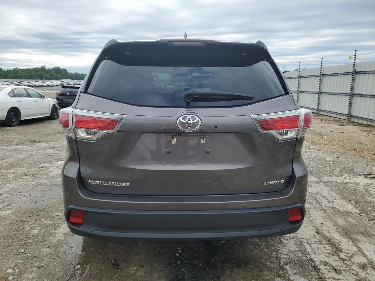 5TDYKRFH7GS122697 2016 Toyota Highlander Limited