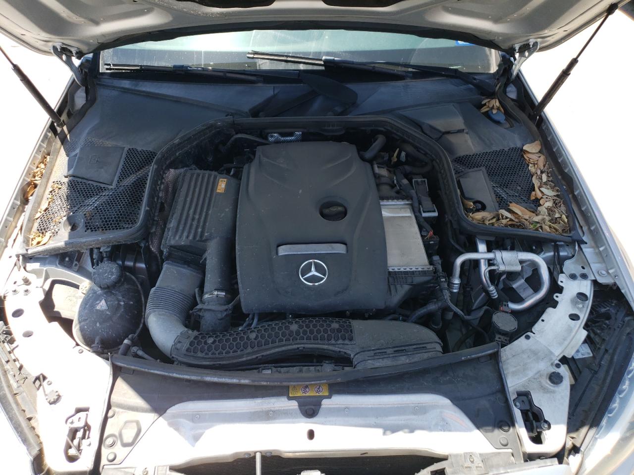 55SWF4JBXHU225814 2017 Mercedes-Benz C 300