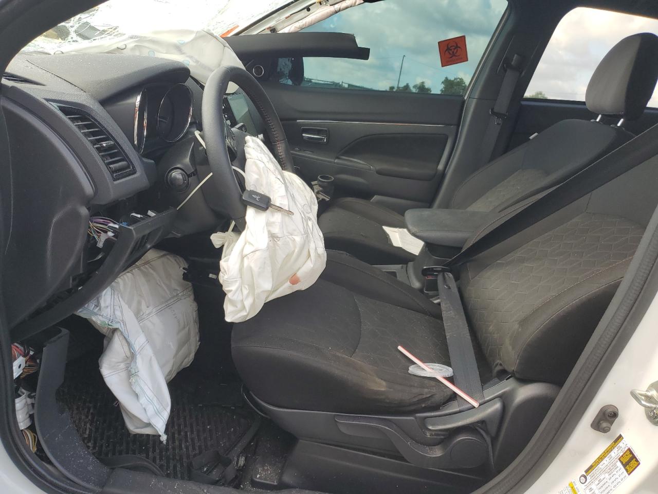 JA4AP3AU7LU030641 2020 Mitsubishi Outlander Sport Es